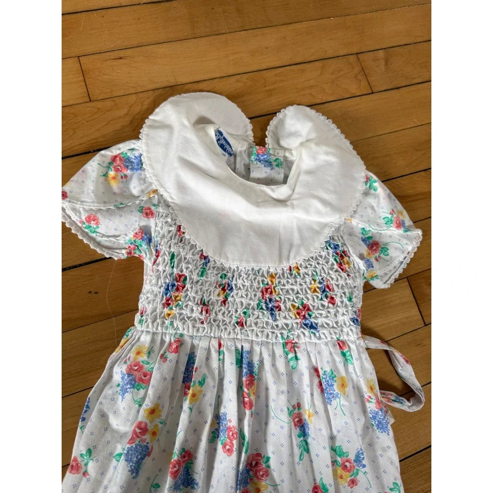 Vintage Polly Flinders smocked white collared floral print‎ cottagecore dress